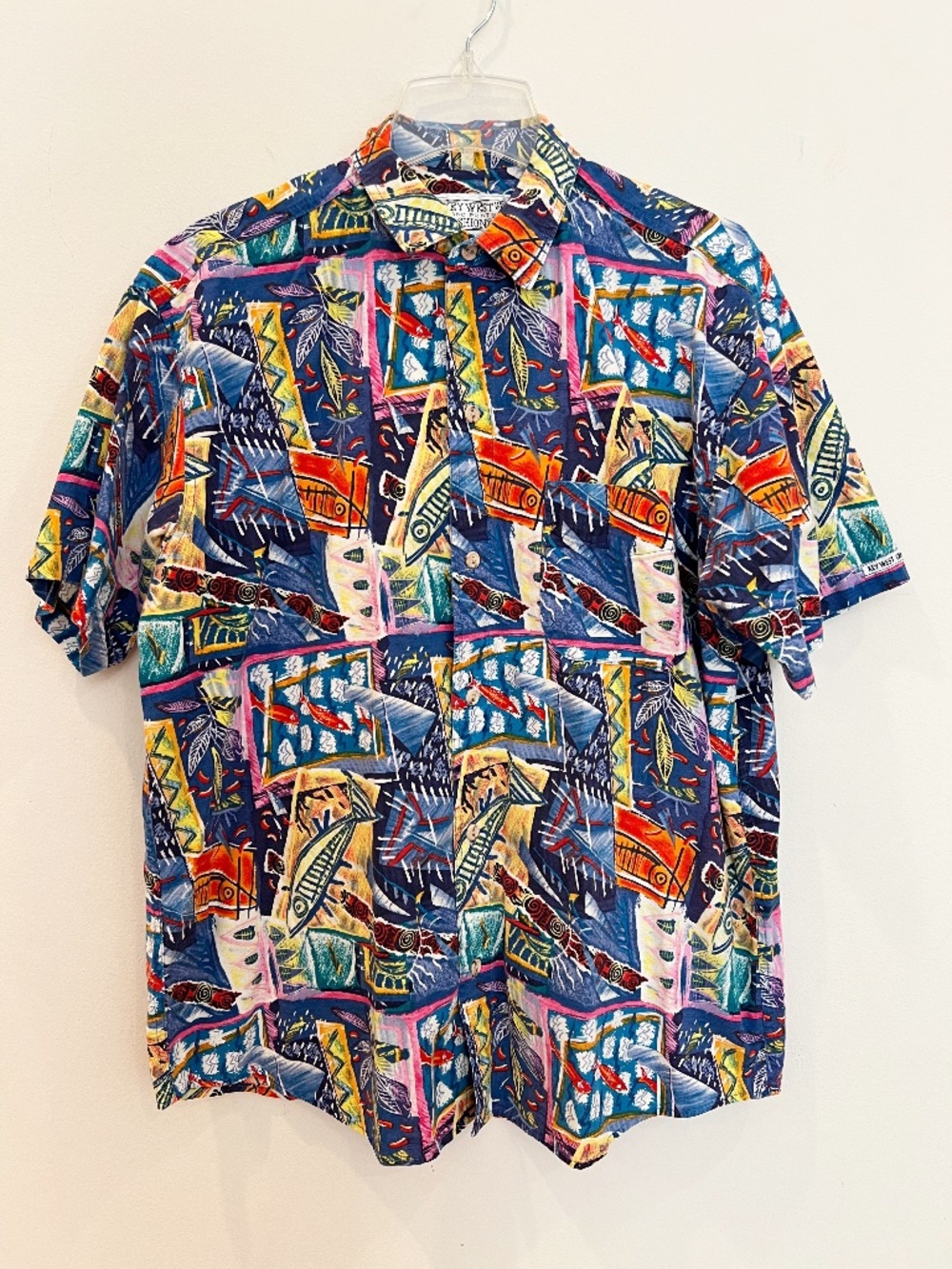 Vintage Key West Hand Print Fashions Shirt Men Large Tiki Fish Print Camouflage